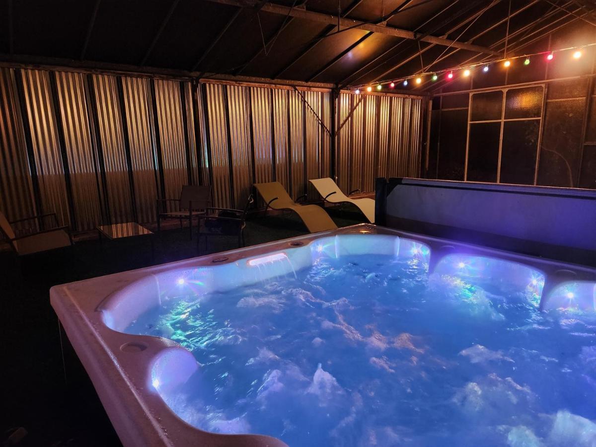 Gite De Charme Proche Loire A Velo Avec Jacuzzi Privatif Savonnières Exterior foto